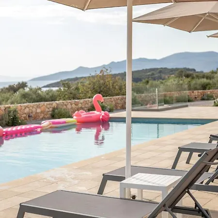 The At Dream Stoupa Apartman Léfktro